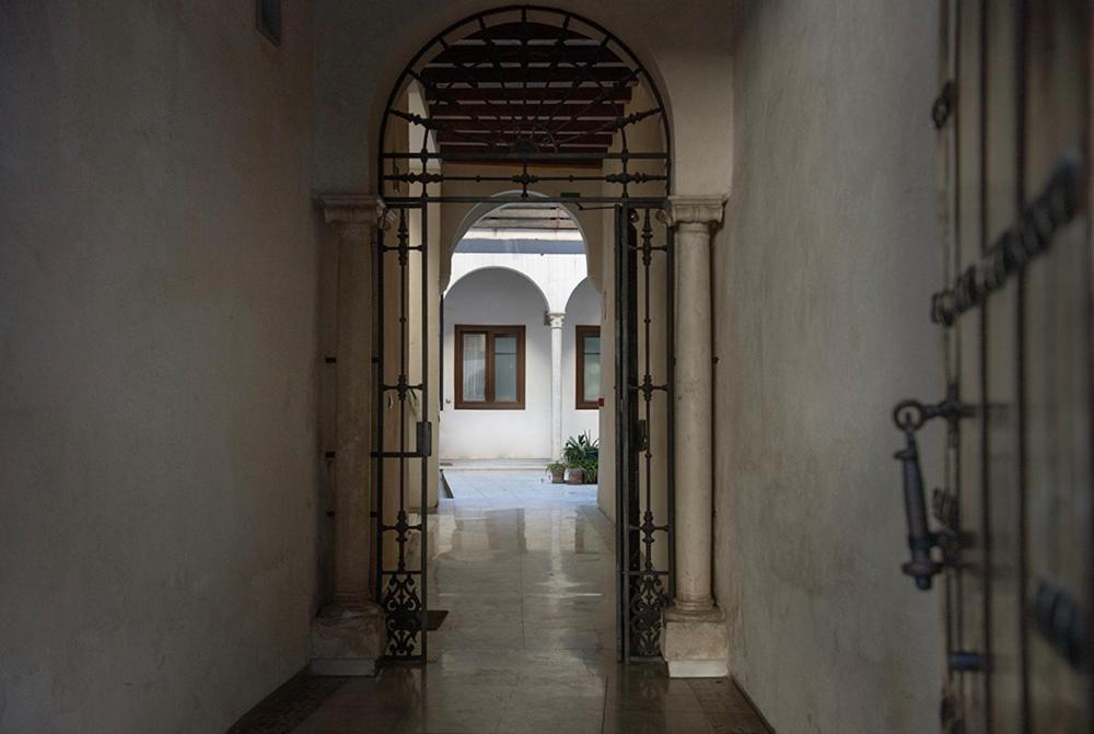 Casa Palacio Bustos Tavera Siviglia Esterno foto