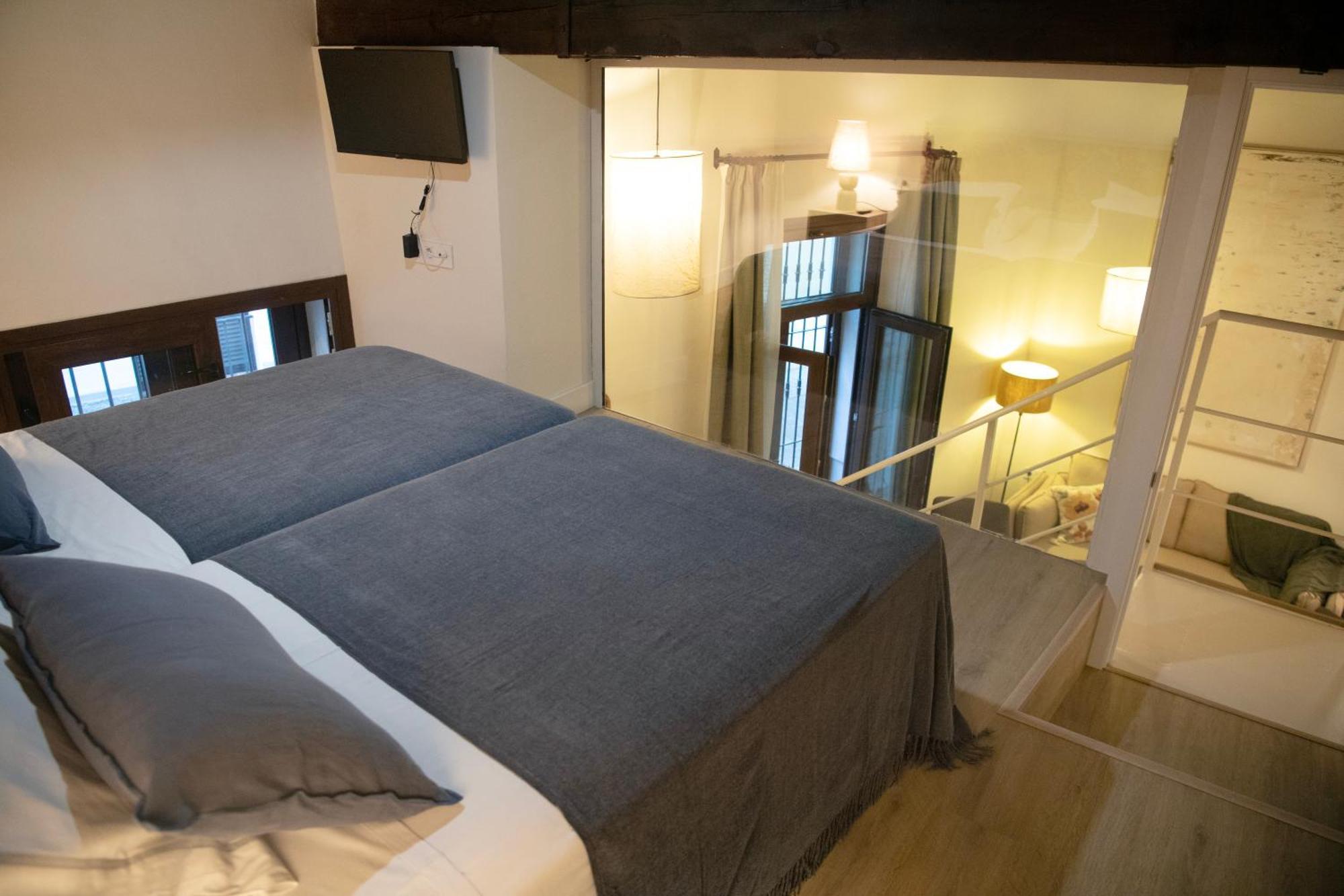 Casa Palacio Bustos Tavera Siviglia Esterno foto